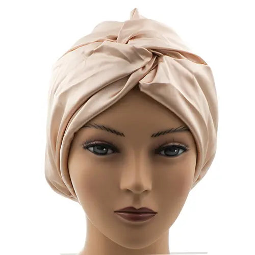 Bonnet satijn verstelbaar beige