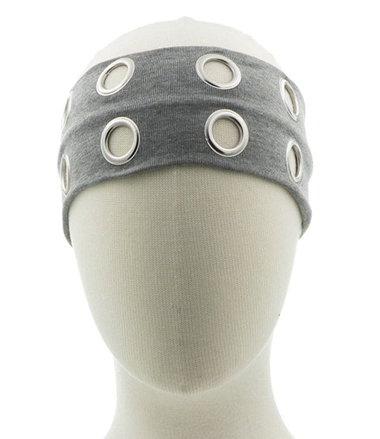 Haarband grote studs grijs op een model hoofd